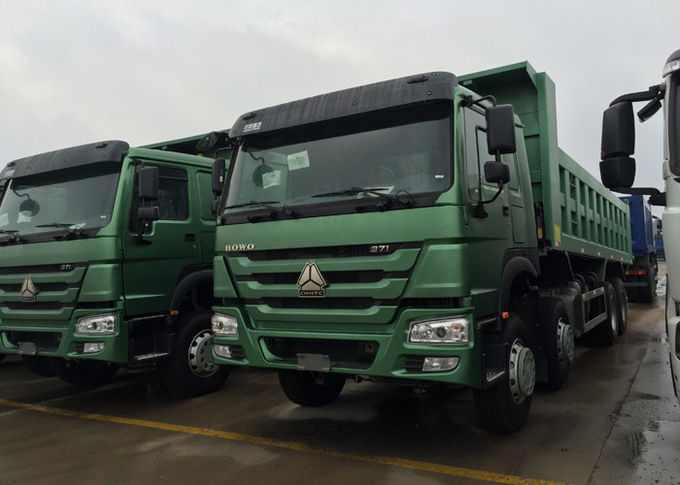 腹部の持ち上がる商業ダンプ トラックのSinotruk Howo 5400 * 2300 * 1500mmの貨物ボディ