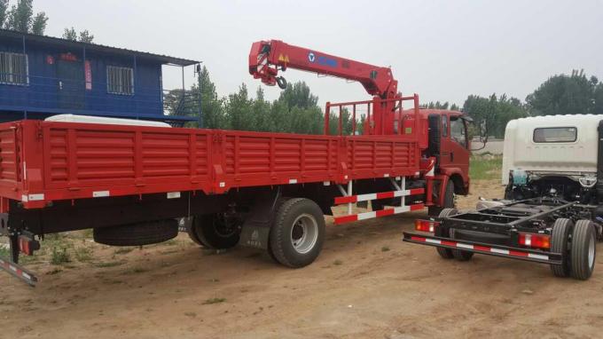 中国の上のブランドのSinotruk HOWO 6X4 10tトラックによって取付けられるクレーン10ton望遠鏡ブーム クレーン価格