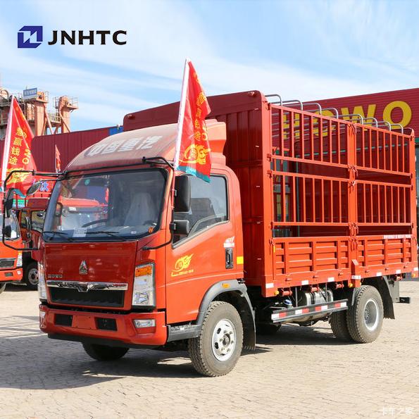 Sinotruk HOWO 10トン12トン ライト小さい貨物トラック 1