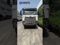 大型ダンプトラック