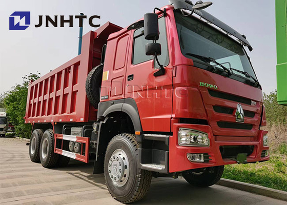 SINOTRUCK 336HP Howoは10の車輪ダンプ トラックのディーゼル タイプを