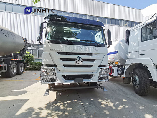 トラックSinotruk Howo 4x2を振りかける350hp 1000lの水漕