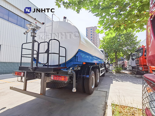 給水車351を振りかけるSinotruk Howo 6x4 - 450hp