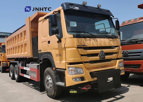 道掃除人の除雪機の小型トラックSinotruk Howo 371hp 300L