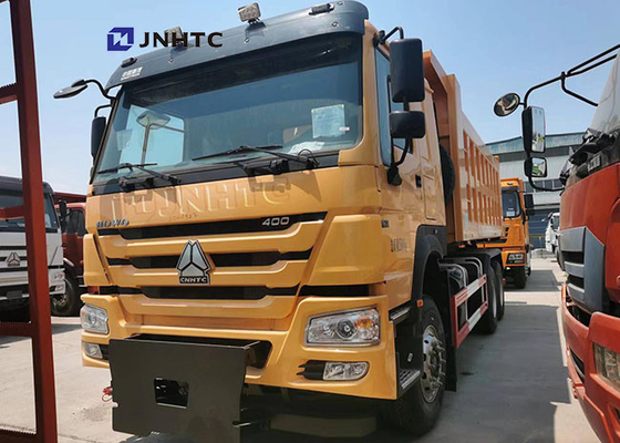 道掃除人の除雪機の小型トラックSinotruk Howo 371hp 300L