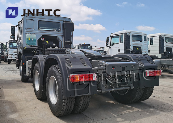 6x4 Sinotruk Howoの索引車ヘッド トラック25トンのトレーラーの371HP