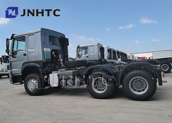 6x4 Sinotruk Howoの索引車ヘッド トラック25トンのトレーラーの371HP