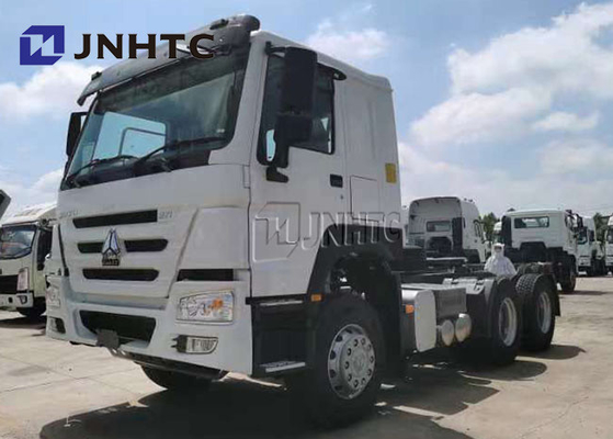 371HP Sinotruk Howo 6x4トレーラーの頭部が付いているディーゼル トラクターのトラック25トンの