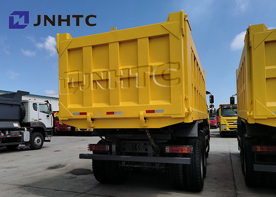 二重車軸371hp 20 CBM Volquete Camionのダンプ トラック6x4 25トンの
