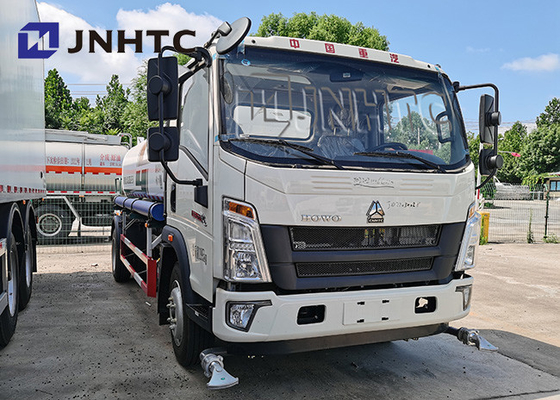 小型Sinotruk Howoのタンカー水トラック4x2 10cbm