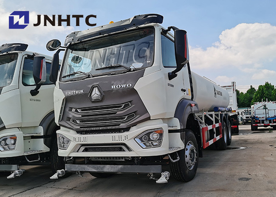 トラック4X2ドライブ車輪を振りかけるSinotruk Hohan 1000l水