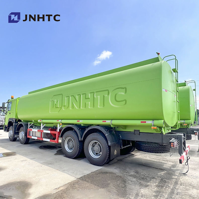 Sinotruck HOWO 371HP 重燃料タンカー トラック 8X4 20000L