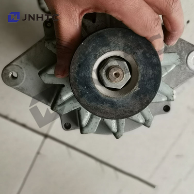 28V 45A Sinotruk の予備品 2230548C JFZB2418X-L 交流発電機