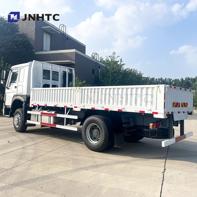 Sinotruk howo 貨物トラック 4x2 25 トン 300hp 安くて上質な販売
