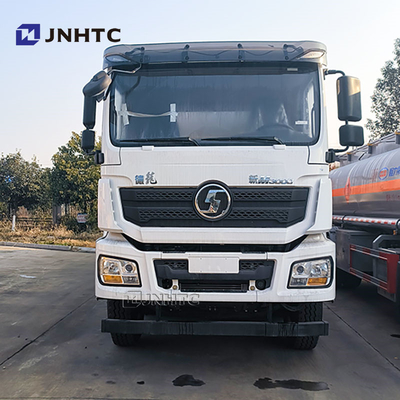 新しいシャックマンM3000 8x4 375HP 25Cbms ディーゼル燃料液体タンクトラック 合理的な価格で販売