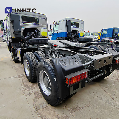 SINOTRUK HOWO トラクター トラック 車 商用車 6X4 400HP 工場職員