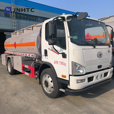 FAW 5000リットルの軽ディーゼルオイル トランスポーター 容量 燃料タンク トランカー 販売