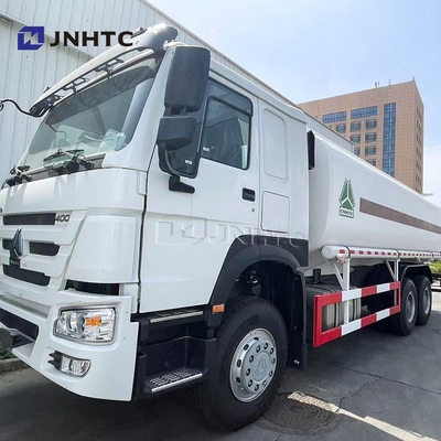 新型ホウ オイルタンク トラック 6x4 400hp 容量12輪 燃料タンク トラック 販売