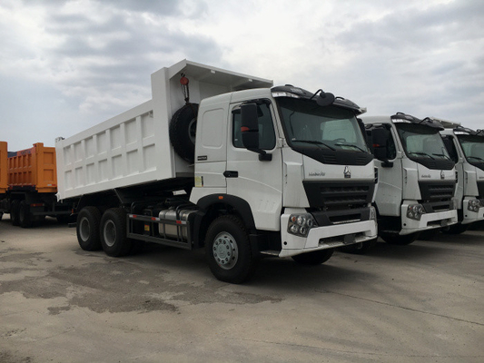 SINOTRUK HOWO A7の構造のダンプ トラックはRHD 30-40トンの10白をローラーで動かします