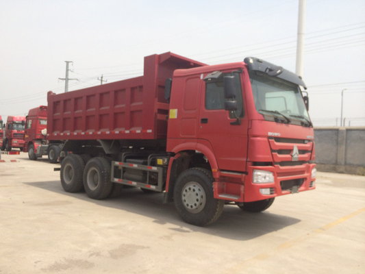 6x4 16m3 10はLHDの三角形のブランドのタイヤTr668 Tr691が付いている頑丈なダンプカー トラックを動かします