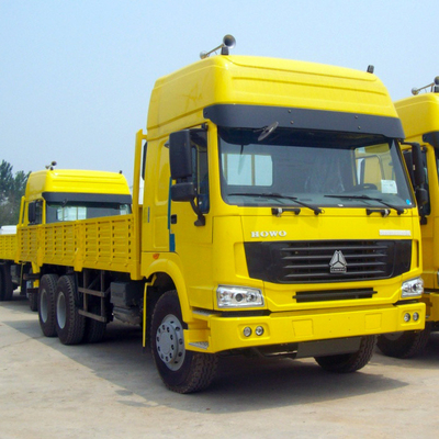 40-50TのためのSinotruk Howo7モデルの黄色い色6x4 10の荷車引きの貨物トラック