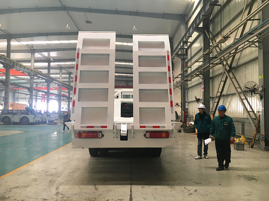 10タイヤのSinotruk Howo7の梯子6x4 Euro2 371hpが付いている重い貨物トラック30-40Tの平面
