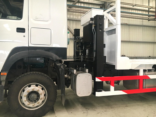 10タイヤのSinotruk Howo7の梯子6x4 Euro2 371hpが付いている重い貨物トラック30-40Tの平面