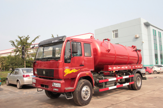 赤い色の4x2 Sinotruk Howo7の下水の吸引のトラック10M3タンク容量
