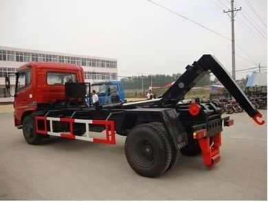 4X2 HOWOのホックの上昇の貨物自動車/廃棄物管理は小さい廃物の乗換駅をトラックで運びます