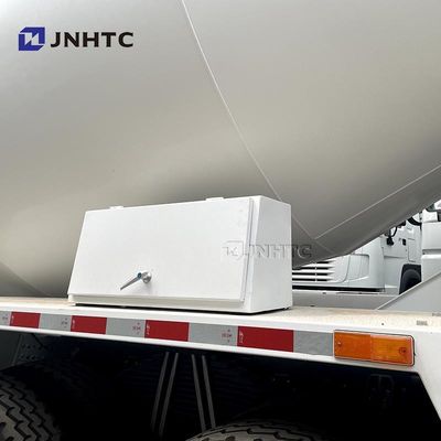 6x4 コンクリートセメントミキサートラック