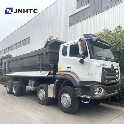 中国 HOWO NX 8*4 400馬力 31-40トンの負荷容量を持つダンプトラック