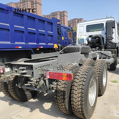 HOWO 6X6 ダンプトラック シャーシ 20m3 380hp 10輪 40-50t フロントリフティング