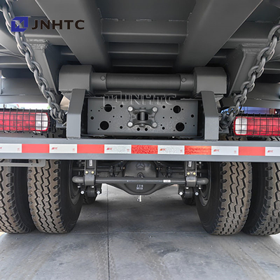 新しいHOWO 7 8x4 12ホイール 30m3 50tons ユーロ3 フロントリフティング 重荷ダンプトラック