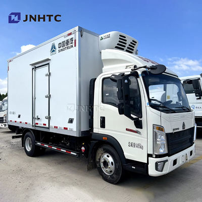 新しいHOWO 冷蔵庫 トラック 3t 4t 5t 4x2 軽食 トラック 冷蔵庫 トラック 工場 最新