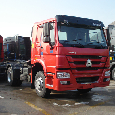 赤いSINOTRUK HOWOの牽引/全盛のトラクターのトラックRHD 10は371 HP ZZ4257S3241Wを動かします
