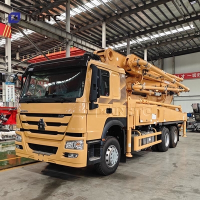 HOWO 6X4 コンクリートポンプトラック Euro3 32m 336hp コンクリートポンプトラック