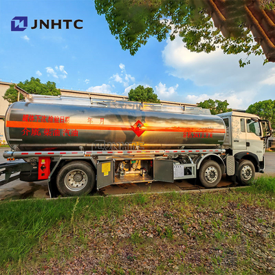SINOTRUK HOWO 燃料タンク トラック オイルタンク トラック トランカー トラック 25cbm フルトレーラー
