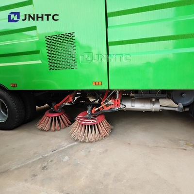 Howo H5 道路掃除機 トラック 4X2 車両搭載道路塩分散布機 雪融化機 トラック