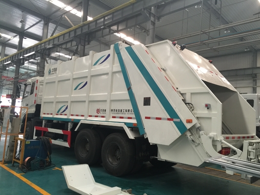 12cbm廃物のコンパクターのトラックWD615.47 EURII RHDの選択ZZ1257M4647A