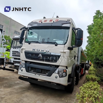 SINOTRUK HOWO 燃料タンク トラック 8X4 駆動ホイール ユーロ 3 排出量 標準 オイルタンク トラック タンカー トラック