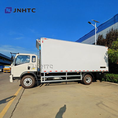新品と中古品 10トンの右方向方向 5度 140HP冷凍貨物冷蔵庫トラック