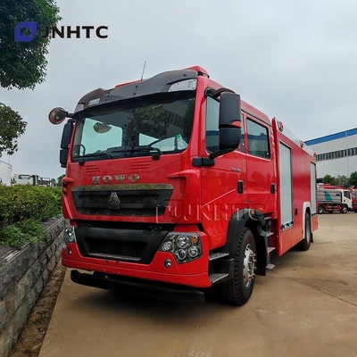 HOWO 消防車 12000L 6 x 4 水と泡の消防救助車