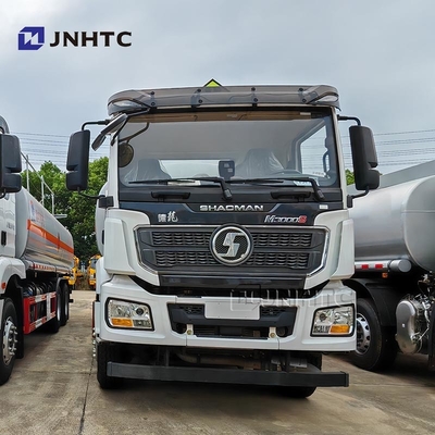 Shacman M3000燃料タンクトラック 6*4 300HP アルミ合金オイルタンクトラック 販売