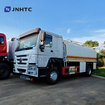ホウ オイルタンカー トラック 4X2 266HP 30000リットル 燃料輸送 燃料タンカー トラック