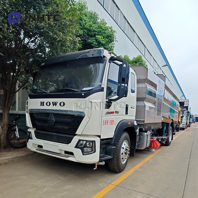 HOWO 道路掃除機 トラック 4X2 搭載道路塩分散布機 雪清掃機