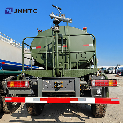 ホウ オイルタンカー トラック 4X4 四輪駆動 燃料輸送 燃料タンカー トラック