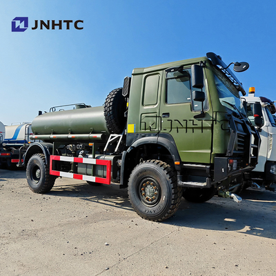 ホウ オイルタンカー トラック 4X4 四輪駆動 燃料輸送 燃料タンカー トラック