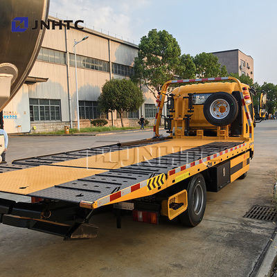 HOWO 4×2 5TON の軽いフラットベッドの破片トラック トラック