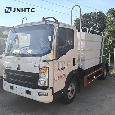 HOWO ミニ 3000L 水用トラック 霧砲付き 多機能の採掘用粉塵除去トラック