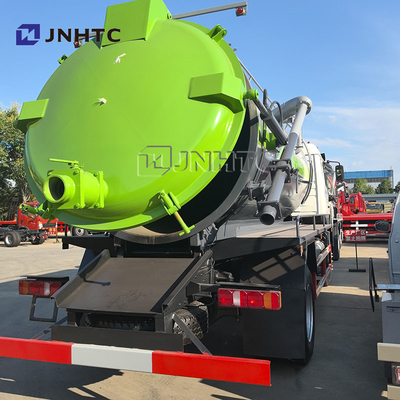 HOWO MATE 4x2 ミニ真空下水吸水タンカー 糞便吸いトラック